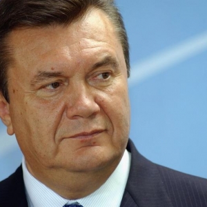 В пятницу, 28 февраля, опальный президент Украины Виктор Янукович проведет пресс-конференцию в Ростове-на-Дону. Начало пресс-конференции - в 17:00. При этом пока не сообщается о точном месте встречи Януковича с журналистами