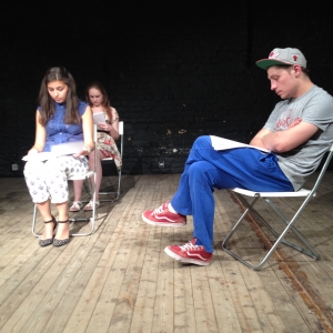 В конце июня в Ростове-на-Дону в Театре 18+ прошёл Фестиваль современной драматургии «Ростовские чтения». Такой праздник для зрителей организовывается уже пятый год подряд и неизменно собирает много интересующихся, креативных и эмоциональных людей