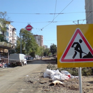 Реконструкция улицы Горького в Ростове идёт с опережением графика и может быть завершена к 20 сентября - празднованию Дня города