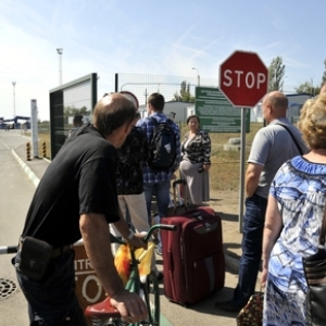 Беженцы из Украины покидают Ростовскую область и возвращаются на родину в связи с объявленным перемирием
