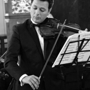 В рамках V Фестиваля науки Юга России 7 октября в 19.00 в Ростовской государственной филармонии состоится благотворительный концерт известного скрипача Тиграна Майтесяна