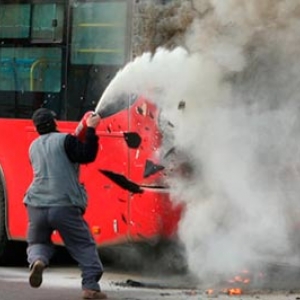 В четверг, 18 сентября, на трассе "Ростов - "Таганрог" загорелся рейсовый автобус с пассажирами, следовавший из Туапсе