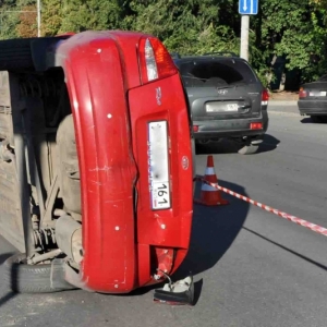 Утром 19 сентября в Ростове-на-Дону произошло ДТП, в котором погибла 4-летняя девочка, а её мама получила травмы