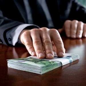 Глава Малокаменского сельского поселения стал фигурантом уголовного дела. Районная прокуратура обвиняет его во взяточничестве