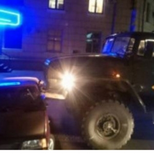 Вчера вечером в Новочеркасске Ростовской области было зафиксировано очередное ДТП с участием военной техники Вчера вечером в Новочеркасске Ростовской области было зафиксировано очередное ДТП с участием военной техники.