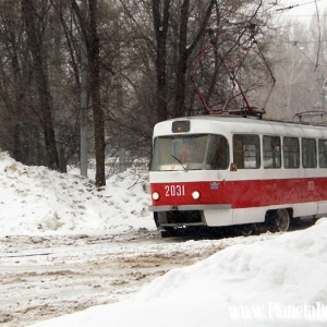Сегодня днем в Ростове произошло ДТП, в результате которого с рельсов сошел трамвай.