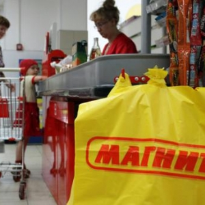 Прокуроры районов Ростова проверили соблюдения законов при формировании цен на самые значимые продукты для населения. 