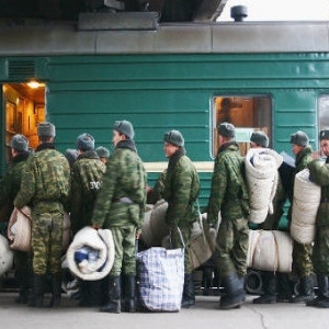 «Солдатских матерей» засыпают жалобами об отправке солдат в Ростовскую область.