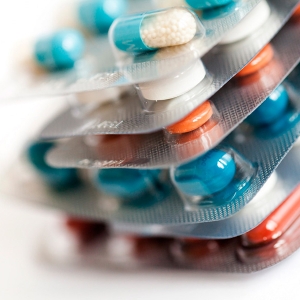 Для отслеживания роста цен на лекарственные препараты создан Межведомственный совет, сообщила министр здравоохранения области Татьяна Быковская.