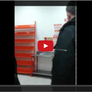 В Волгодонске работники «Магнита» сняли на видео мужчин, пытавшихся обокрасть их магазин