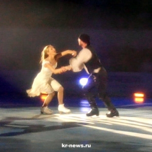 В понедельник, 9 марта, в Ростове-на-Дону выступили фигуристы ледового шоу Ильи Авербуха «Одноклассники»