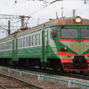 Сегодня в Ростовской области возоблено движение пригородного поезда «Морозовск-Лихая», при этом «РЖД» планирует продавать билеты на маршрут без ограничения количества мест