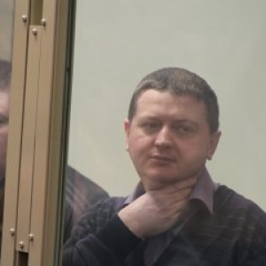 19 мая в Ростове-на-Дону пройдет рассмотрение первого гражданского иска к участникам банды Сергея Цапка, которые осуждены по ряду громких убийств. 