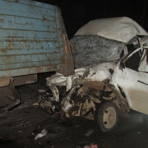 В Ростовской области произошла жуткая авария, ставшая смертельной для двух человек. 