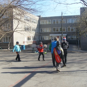 Чисто ростовская проблема: детей без прописки в школу не берут