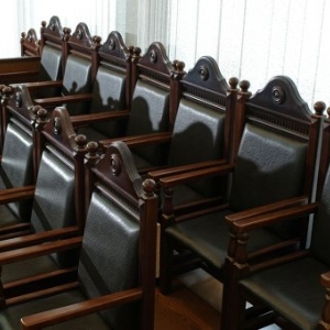 Северо-Кавказский окружной военный суд в среду окончил отбор присяжных заседателей по делу обвиняемых в убийстве вице-премьера Карачаево-Черкесии АнсараТебуева. 