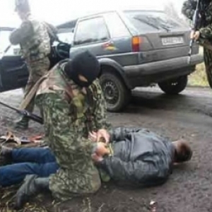 В Ростовской области на КПП через границу России и Украины произошел инцидент, который заставил пограничников открыть огонь. 