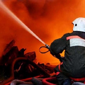 В Аксае следователи пытаются выяснить причины пожара, в котором погибли мужчина и женщина