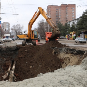 Власти Ростова-на-Дону озвучили перечень городских улиц и проспектов, которые в этом году должны будут привести в порядок коммунальные и дорожные службы. 