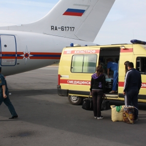 Сегодня утром с аэродрома Раменское в Подмосковье взлетел спецсамолет Ан-148 МЧС России курсом на Симферополь.