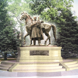 Торжественное открытие памятника атаману Платову в Ростове-на-Дону состоится 21 августа 2015 года.