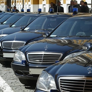 У правительства Ростовской области отобрали 30 автомобилей